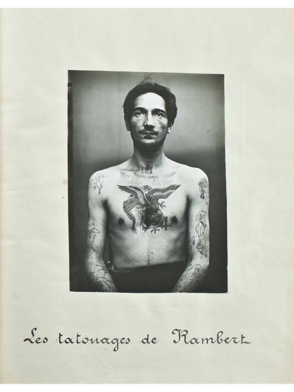 Photographie de Rambert au moment de son arrestation, collection Philippe Zoummeroff/Criminocorpus